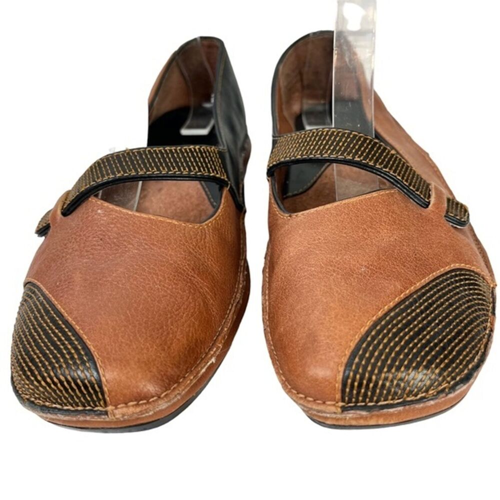 CLARKS Genuine Leather Mary Jane Flats Loafers Black Brown Casual Shoes sz 6.5 - Picture 2 of 12